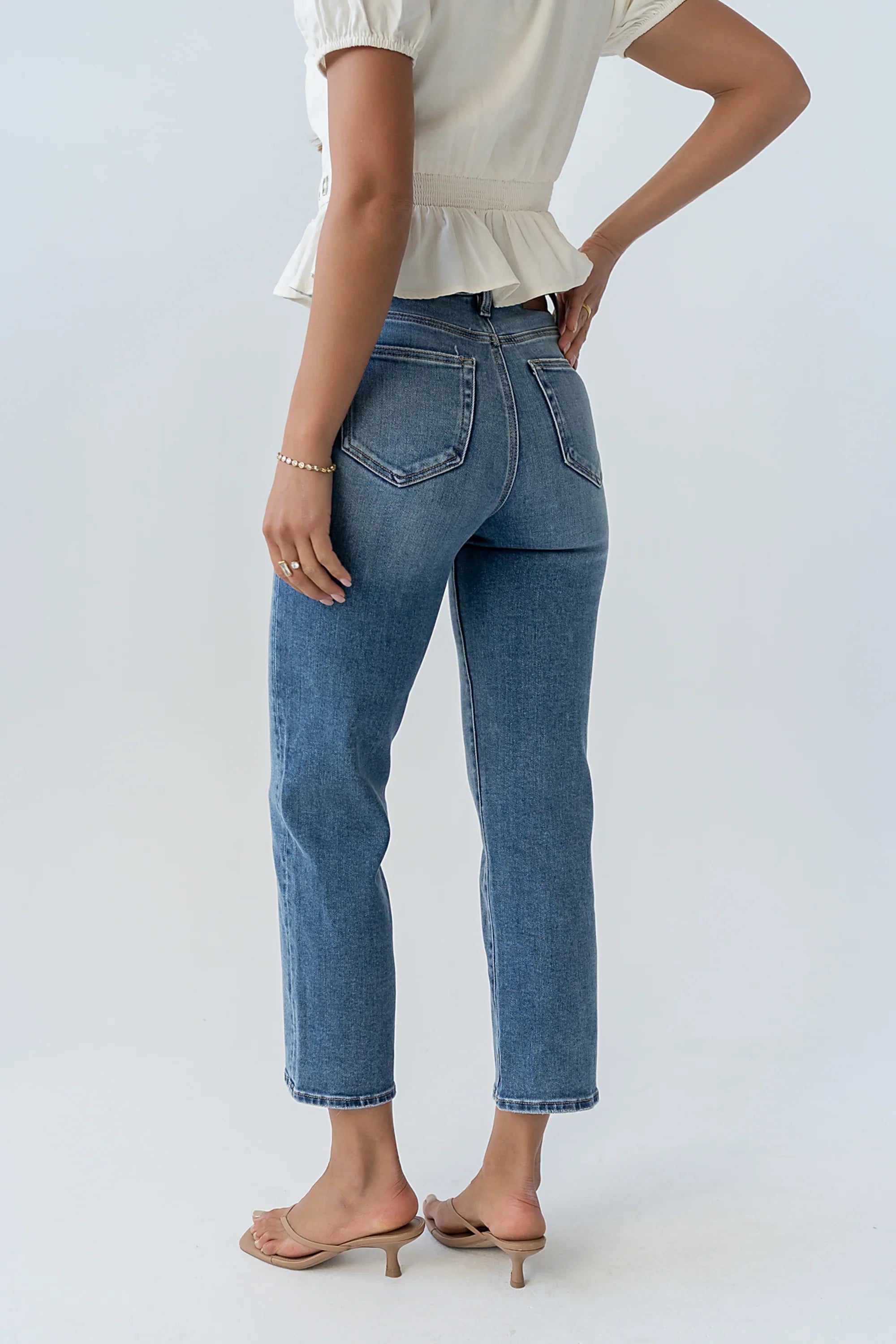 Quiney Relaxed Straight Leg Jeans