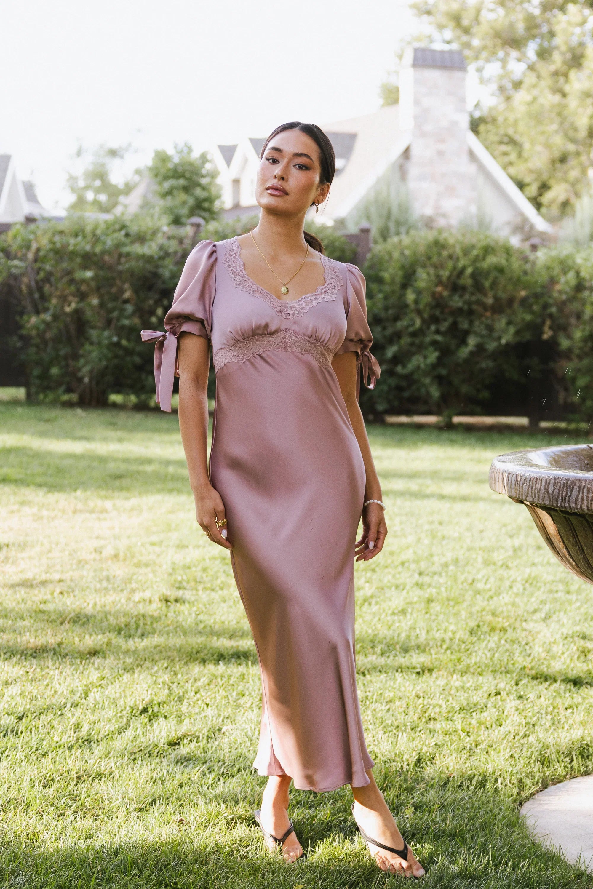 Amanda Lace Trim Maxi Dress in Mauve FINAL SALE