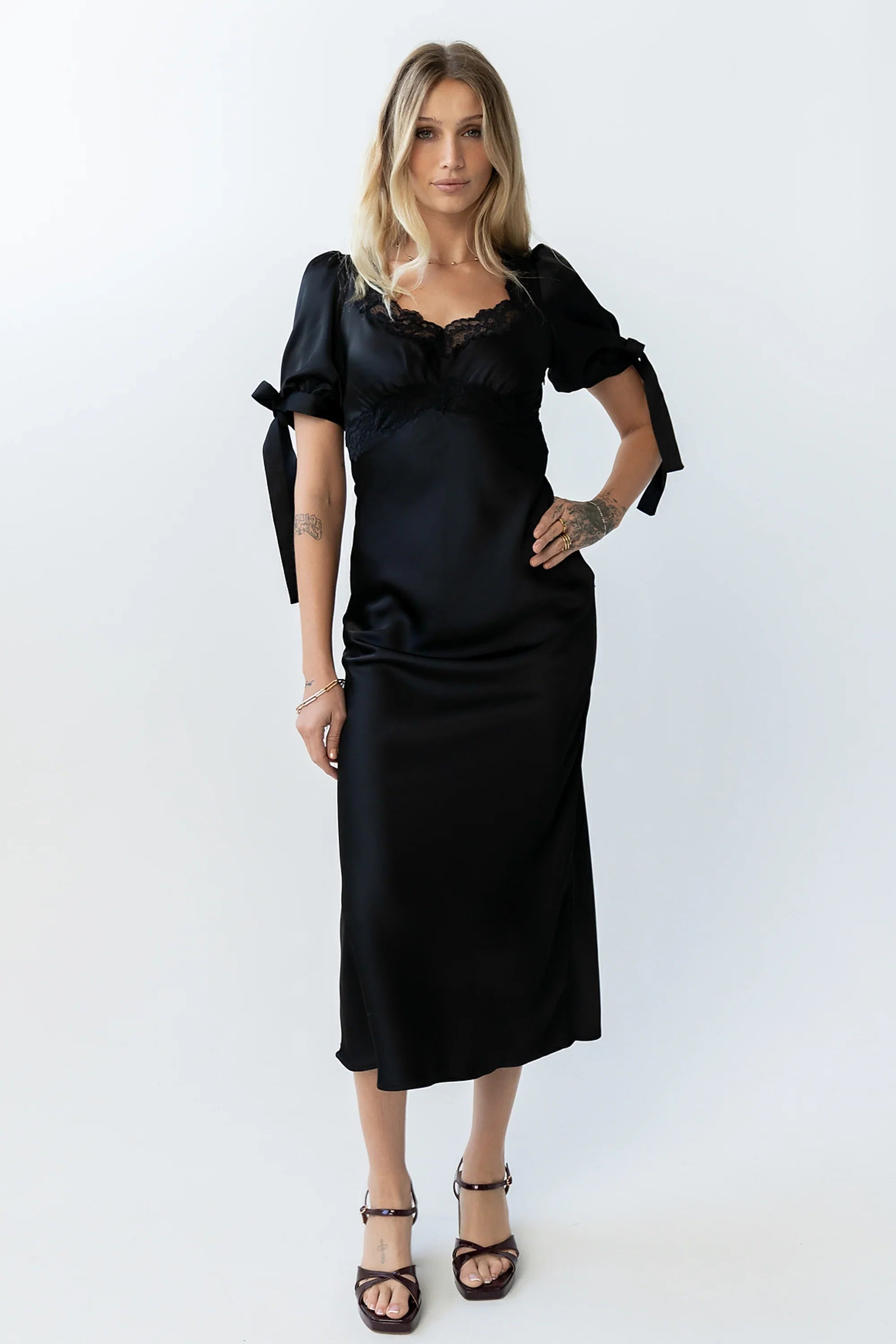 Amanda Lace Trim Maxi Dress in Black
