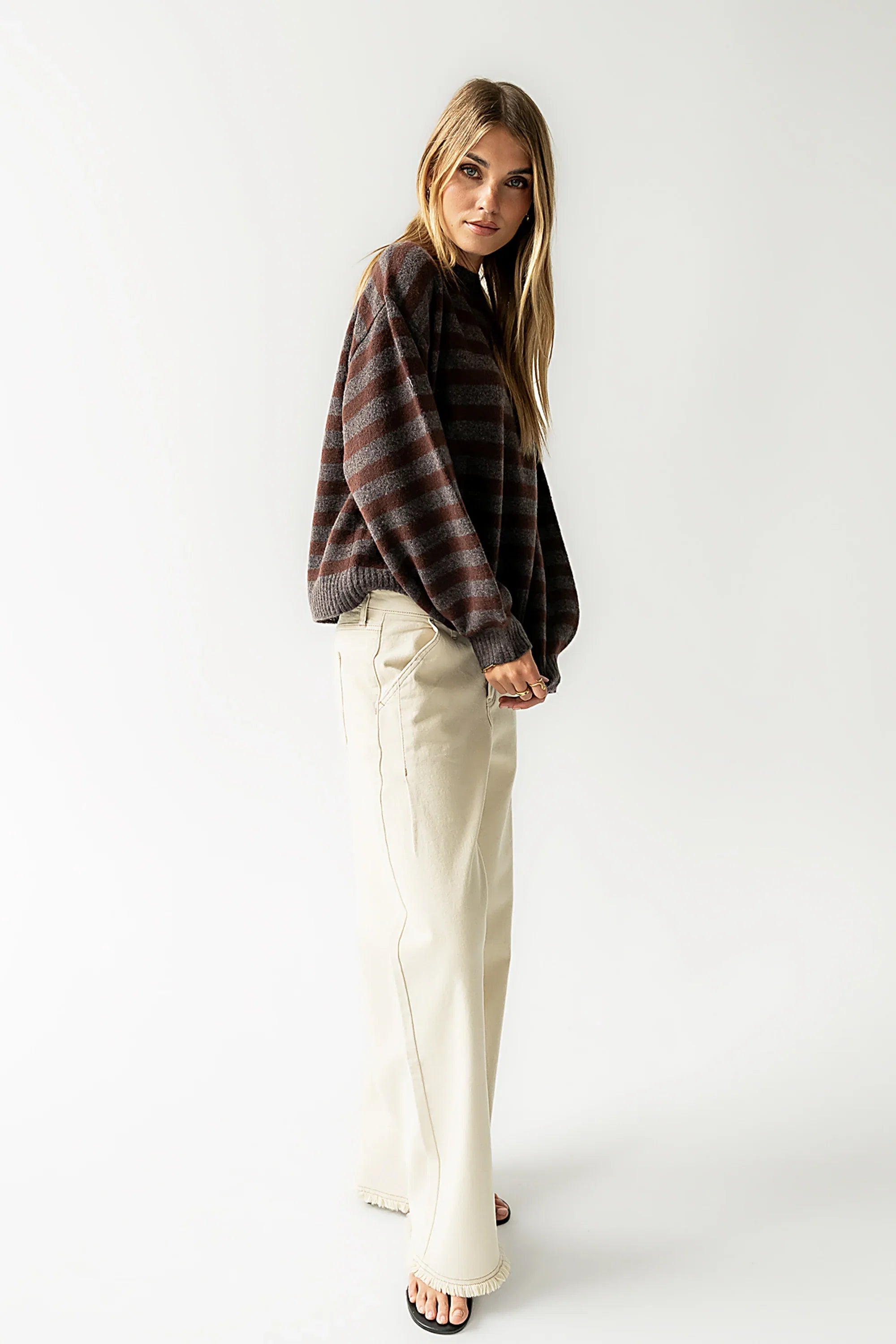 Josey Oversized Sweater in Red Brown