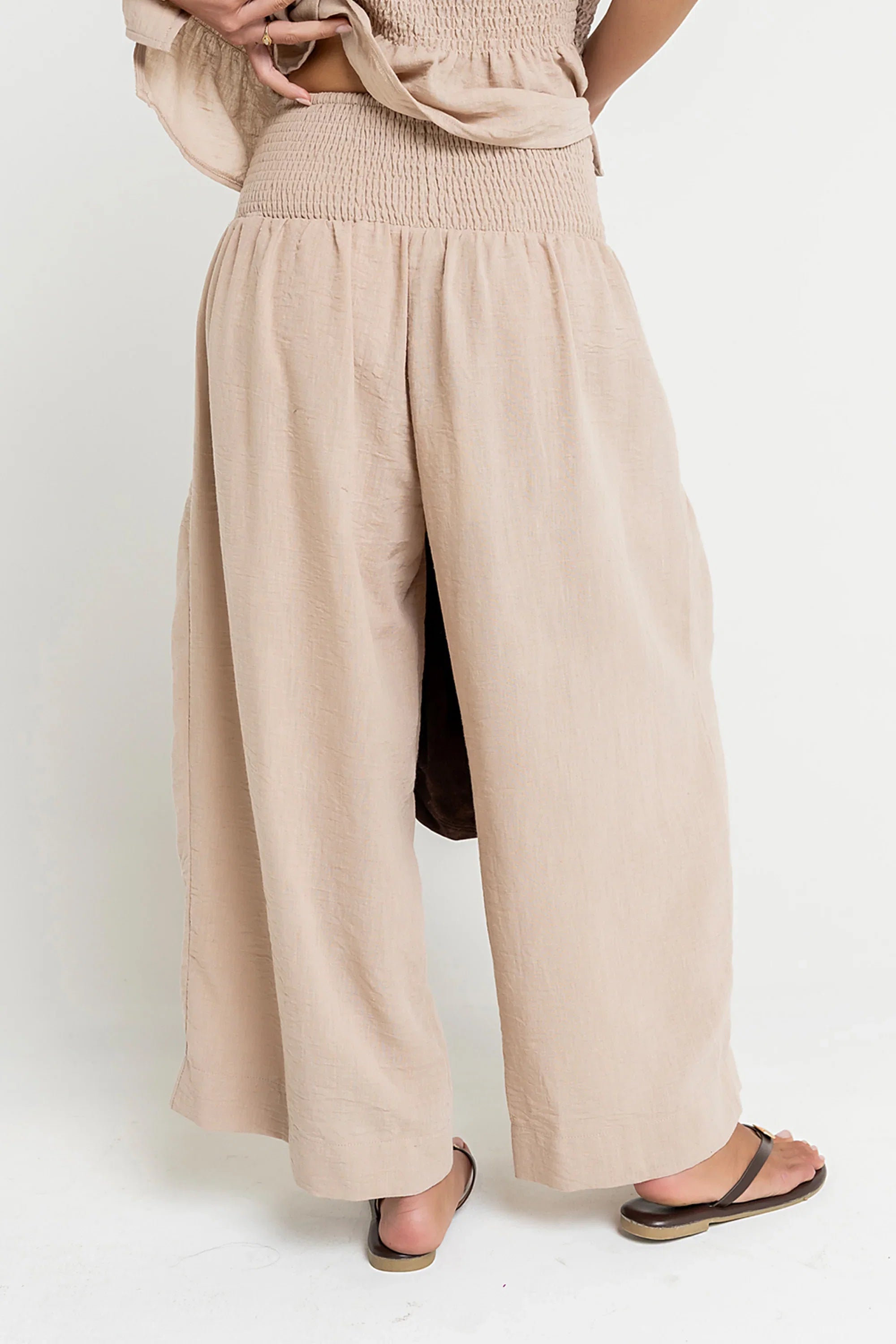 Ashton Wide Leg Pants in Taupe