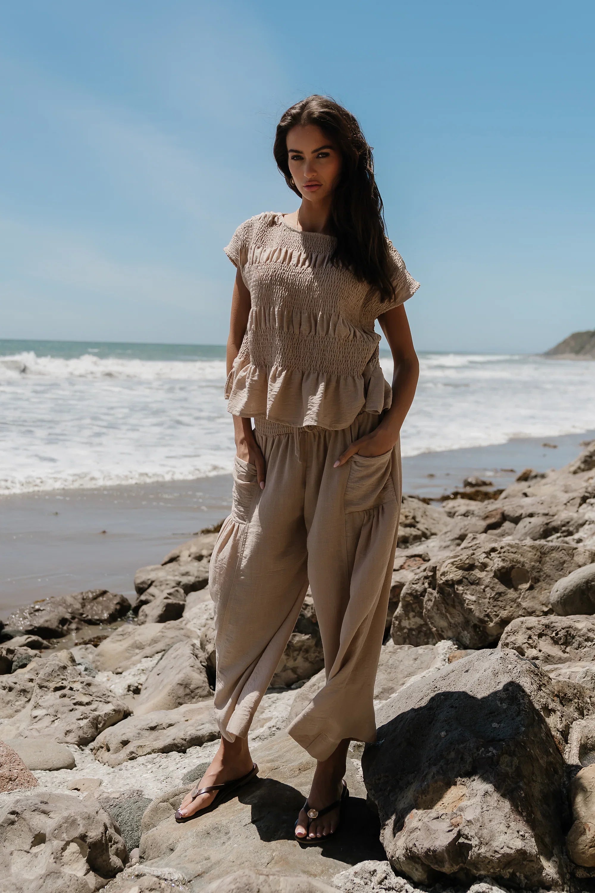 Ashton Wide Leg Pants in Taupe