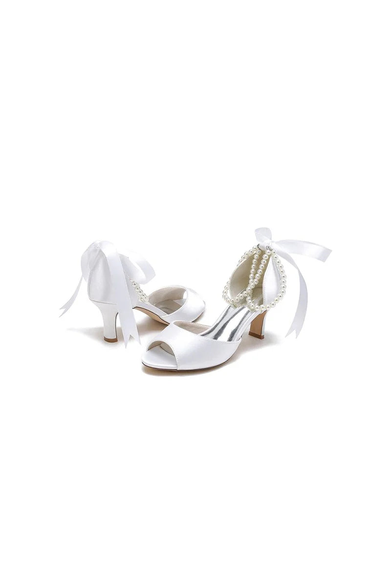 Chic White Satin Heels Featuring a Pearl Embellished Bow