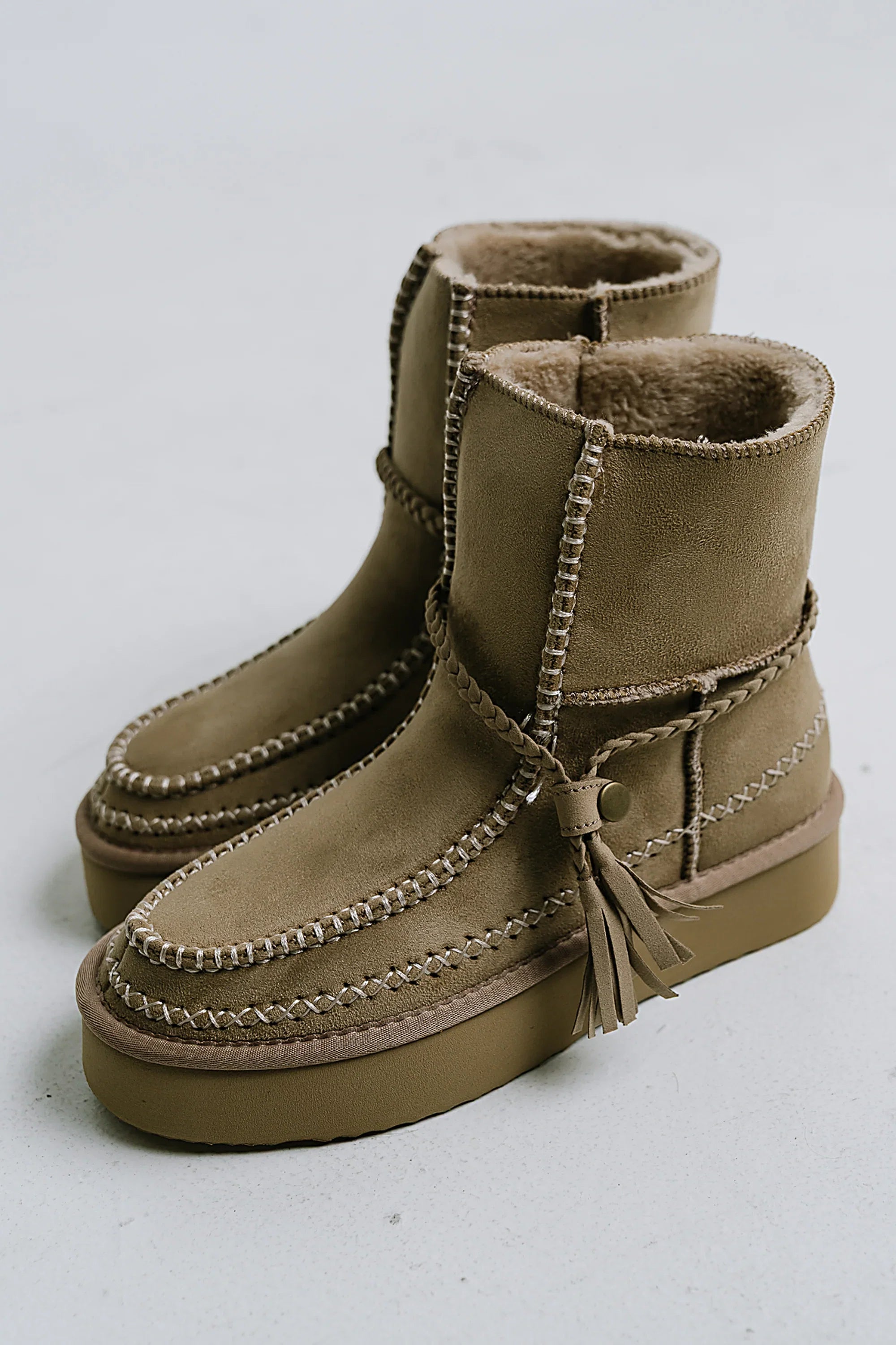 Winona Boots in Natural