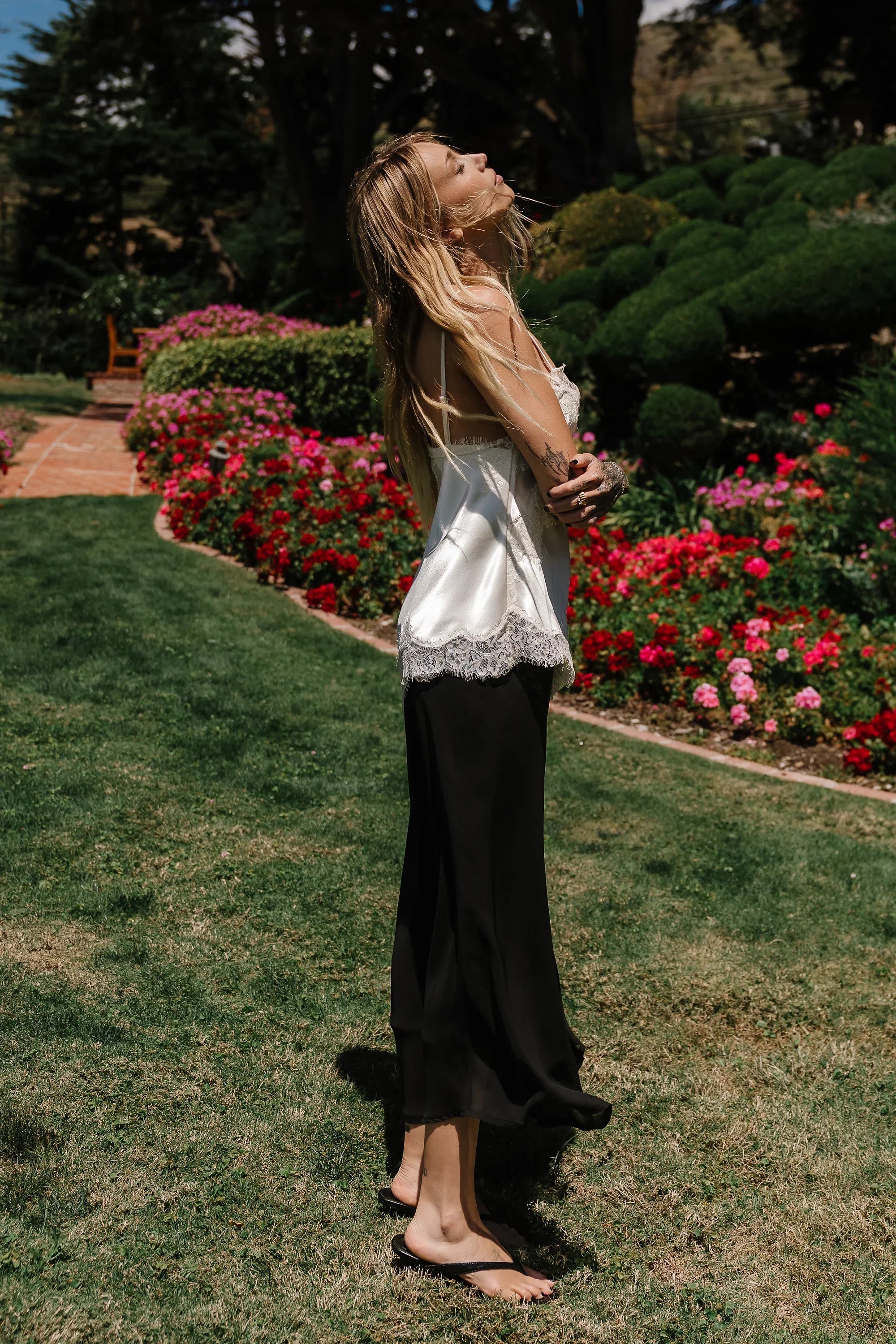 Donna Chiffon Maxi Skirt