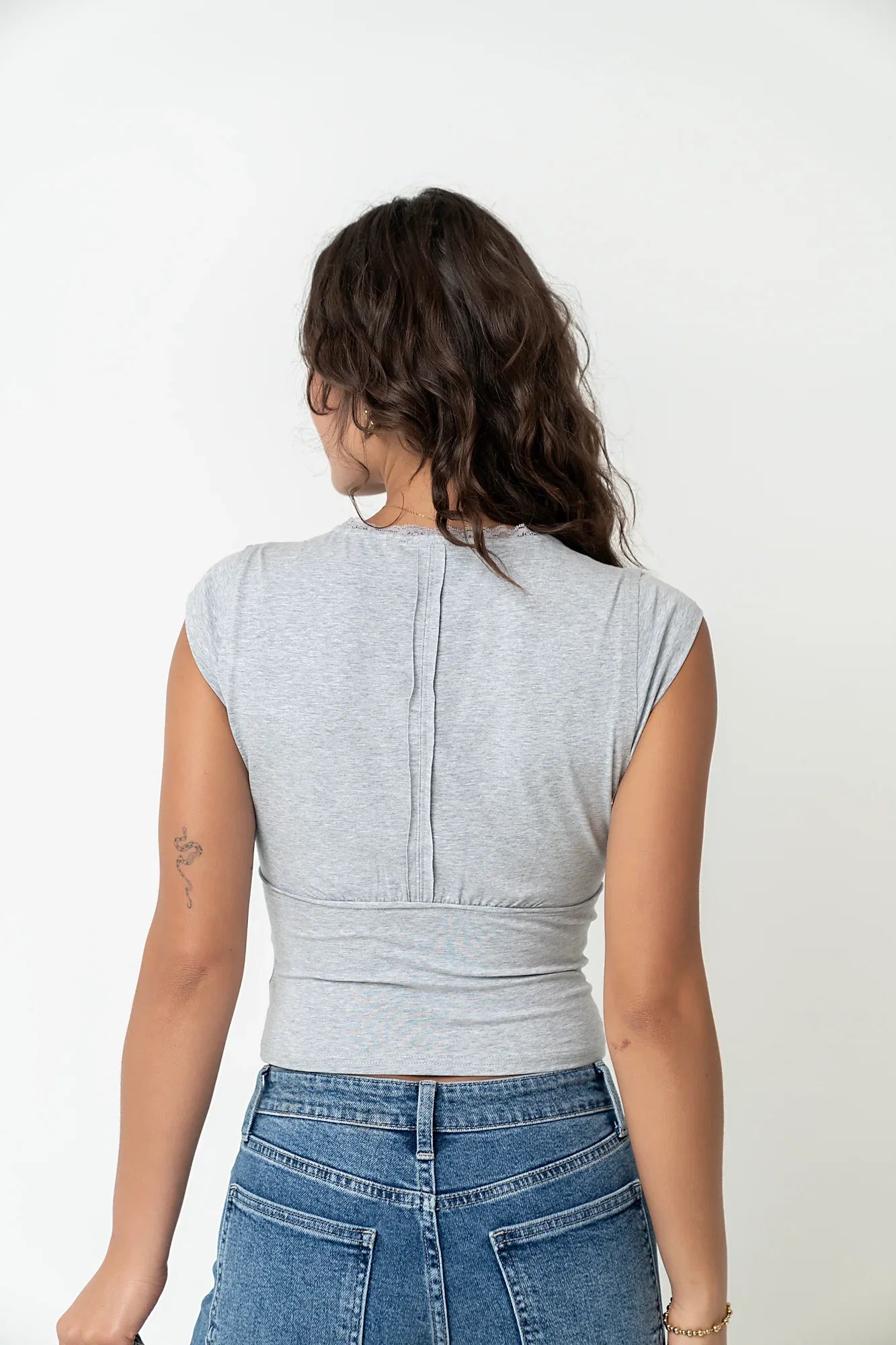Kinzey Lace Trim Top in Heather Grey