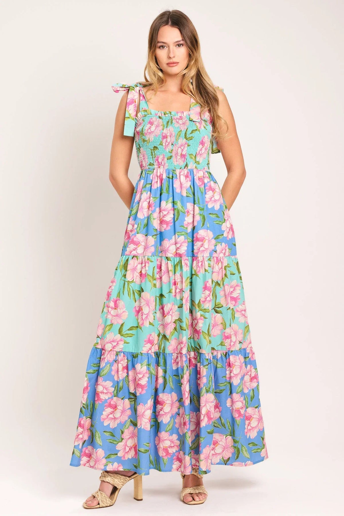 PASTEL GLOW FLORAL MAXI DRESS