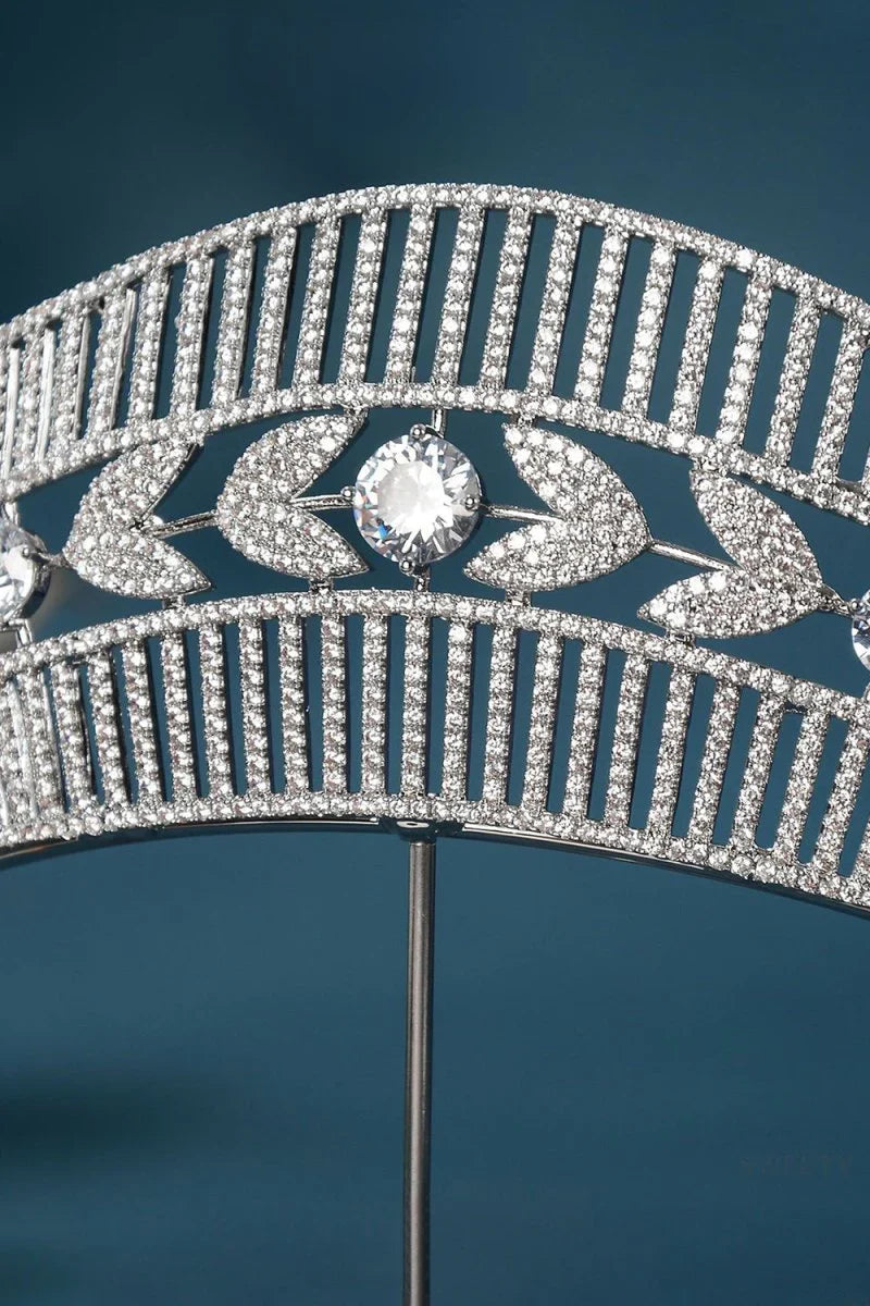 Womens Silver Copper Cubic Zirconia Crowns