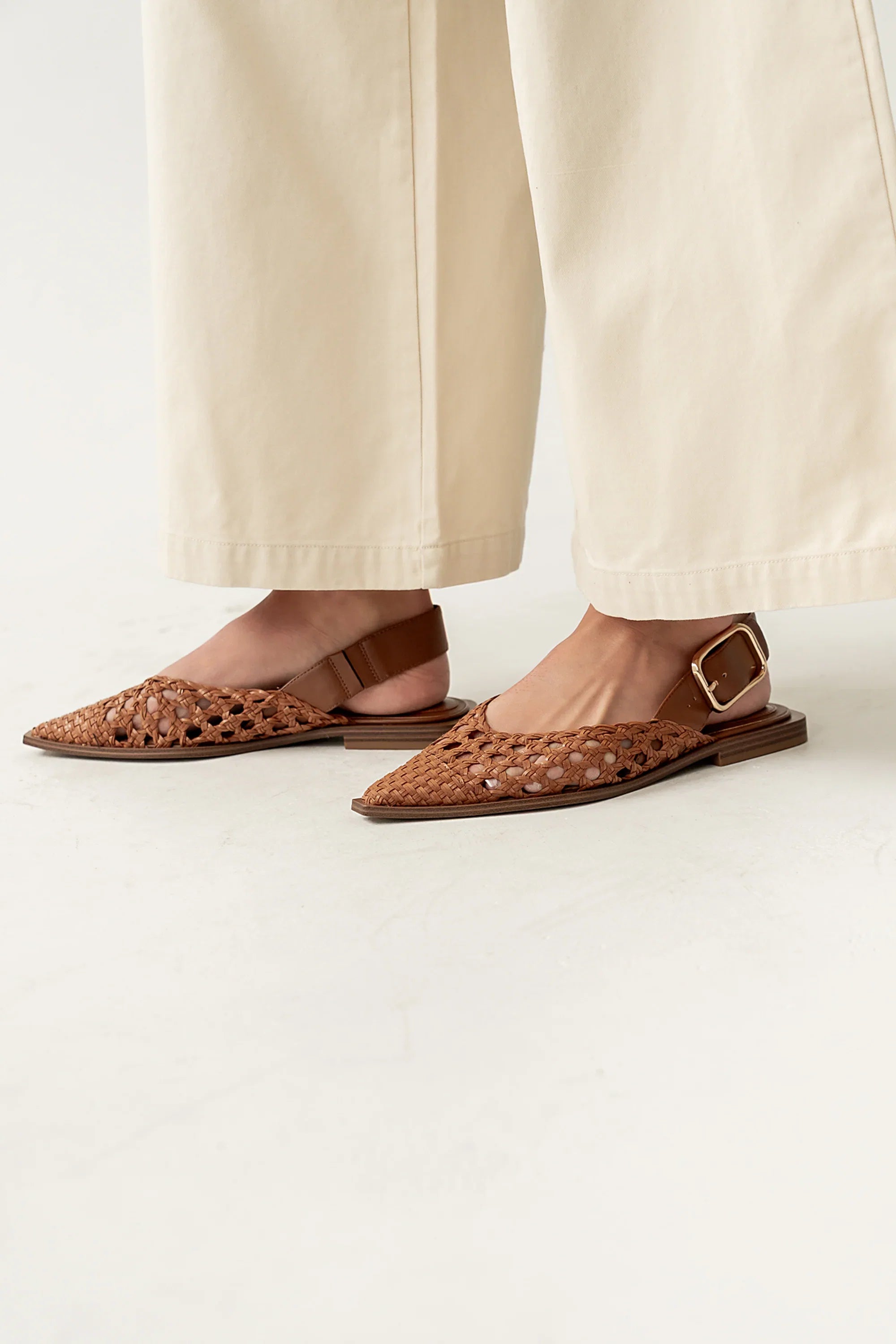 Steve Madden Shay Slingback Flats in Cognac