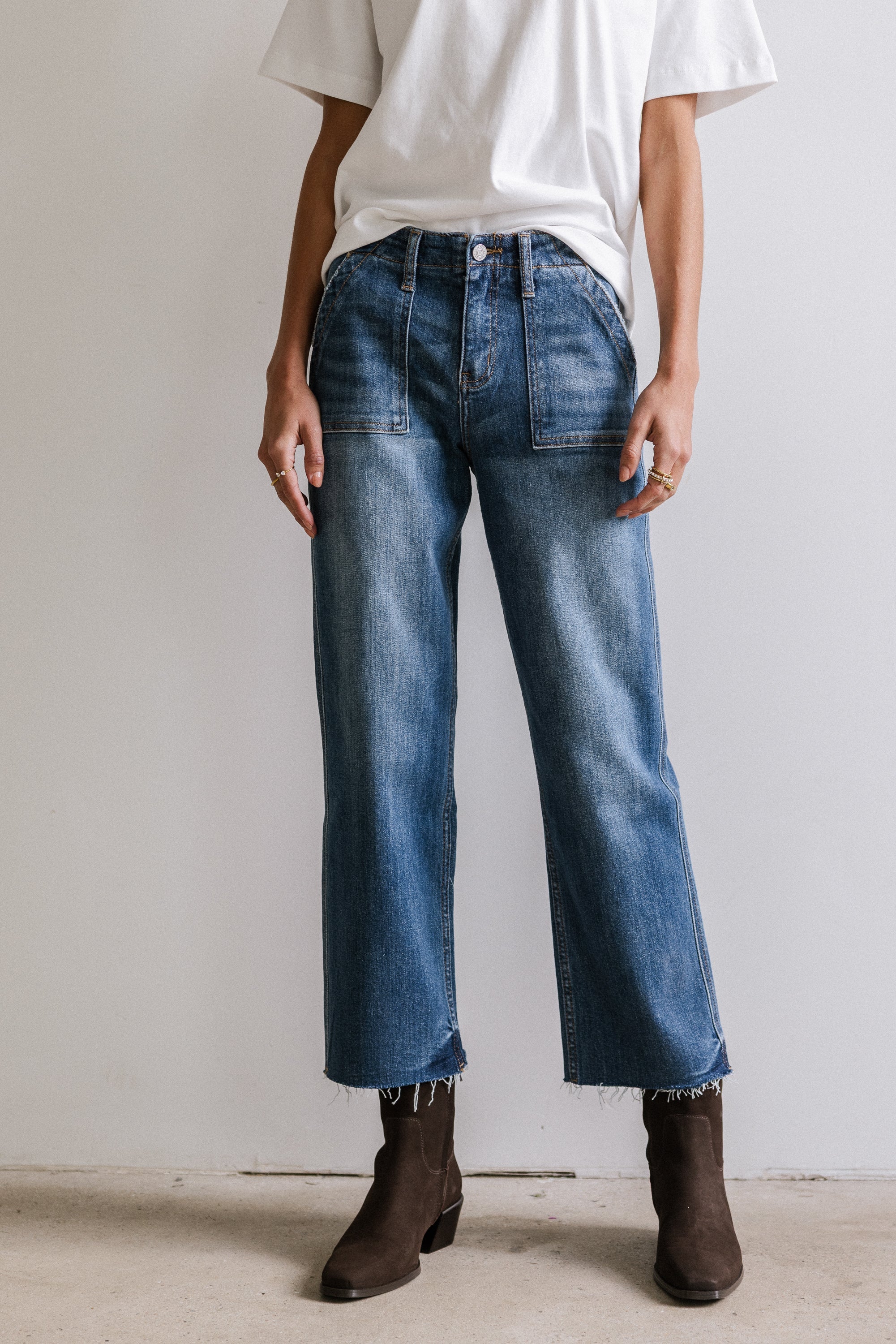 Eileen Cropped Straight Leg Jeans