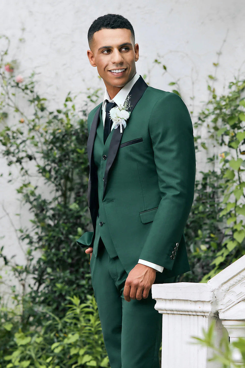 Mens Dark Green Shawl Lapel 3 Pieces Slim Fit Wedding Suits