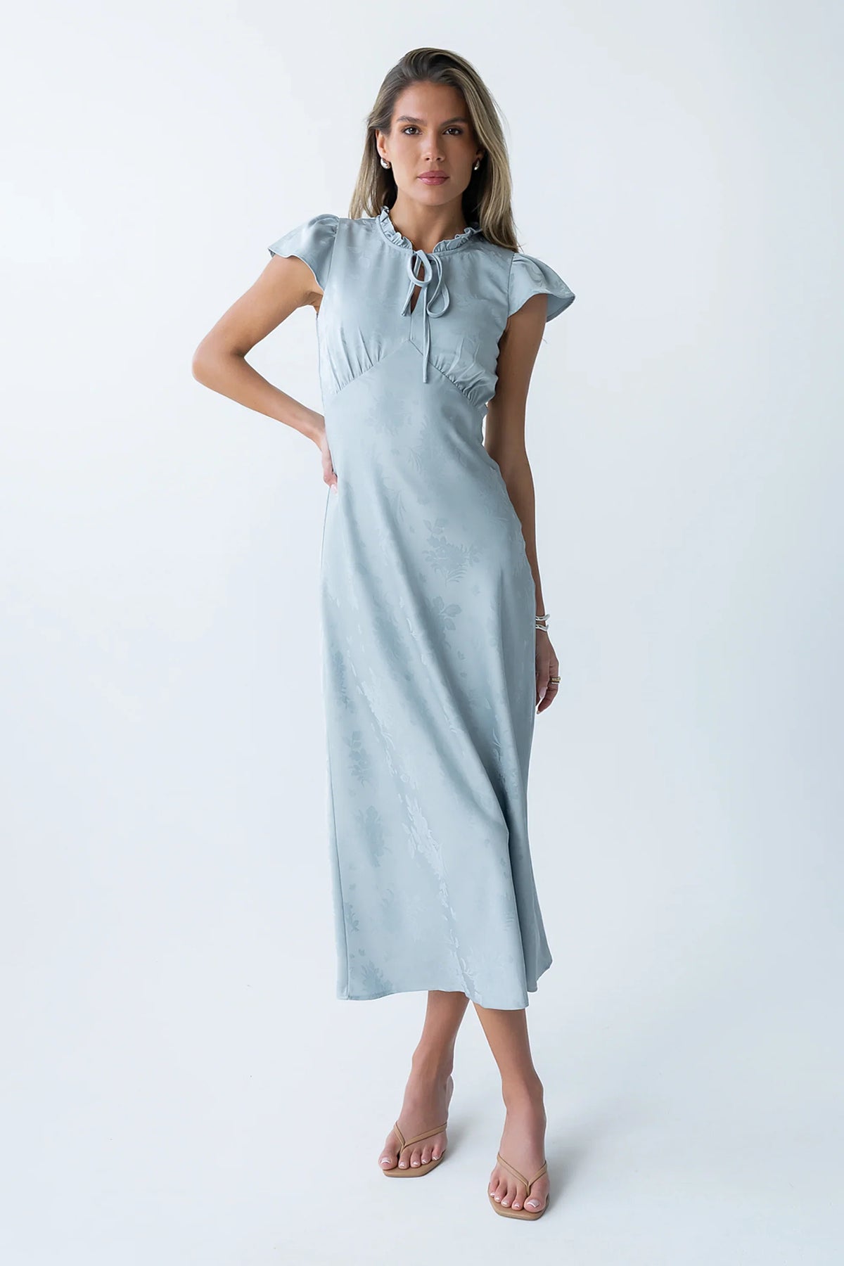 Shae Floral Midi Dress in Blue